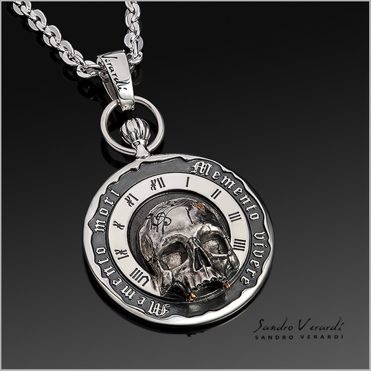 Pendant “Memento mori”